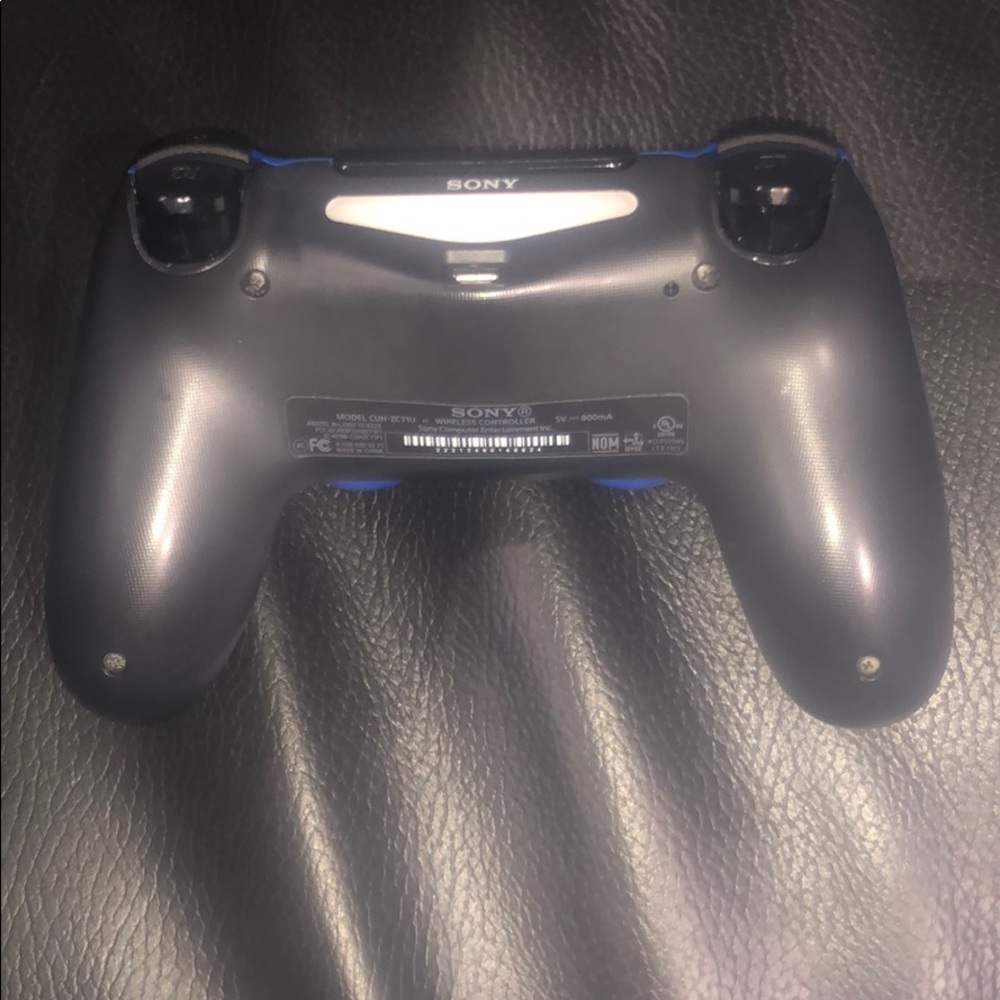 Blue Ps4 Controller - Picture 2 of 2